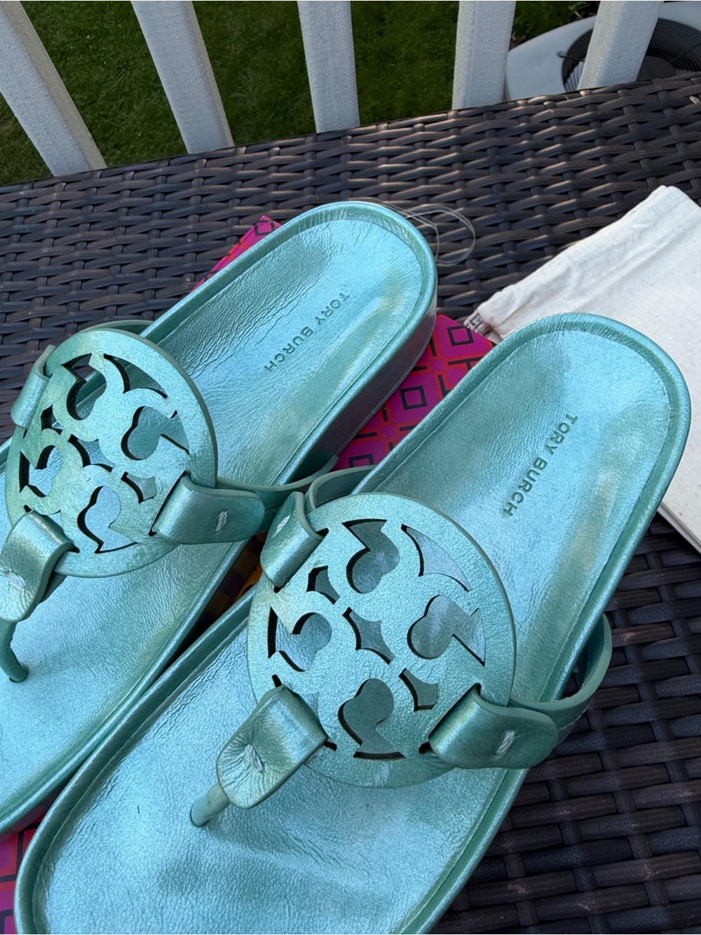 Tory Burch Metallic Aqua Miller Thong Sandals size 7 - Picture 5 of 8